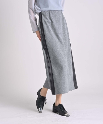 �T�C�h�t���b�g�t����I���C���X�J�[�g